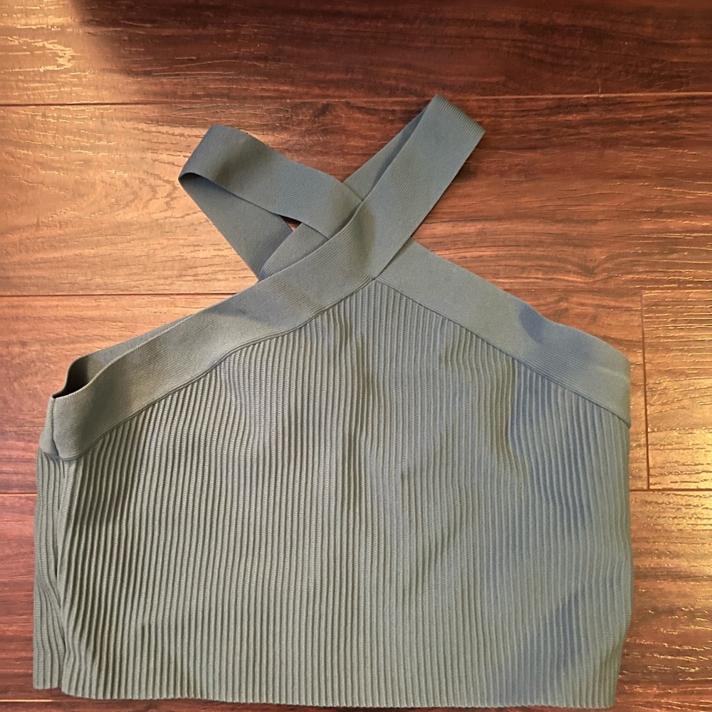 Green cross cross tank